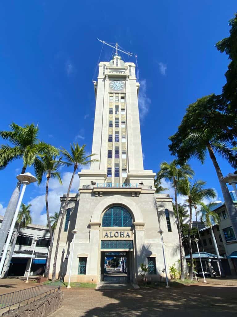 Free Things to do in Honolulu - Aloha Tower