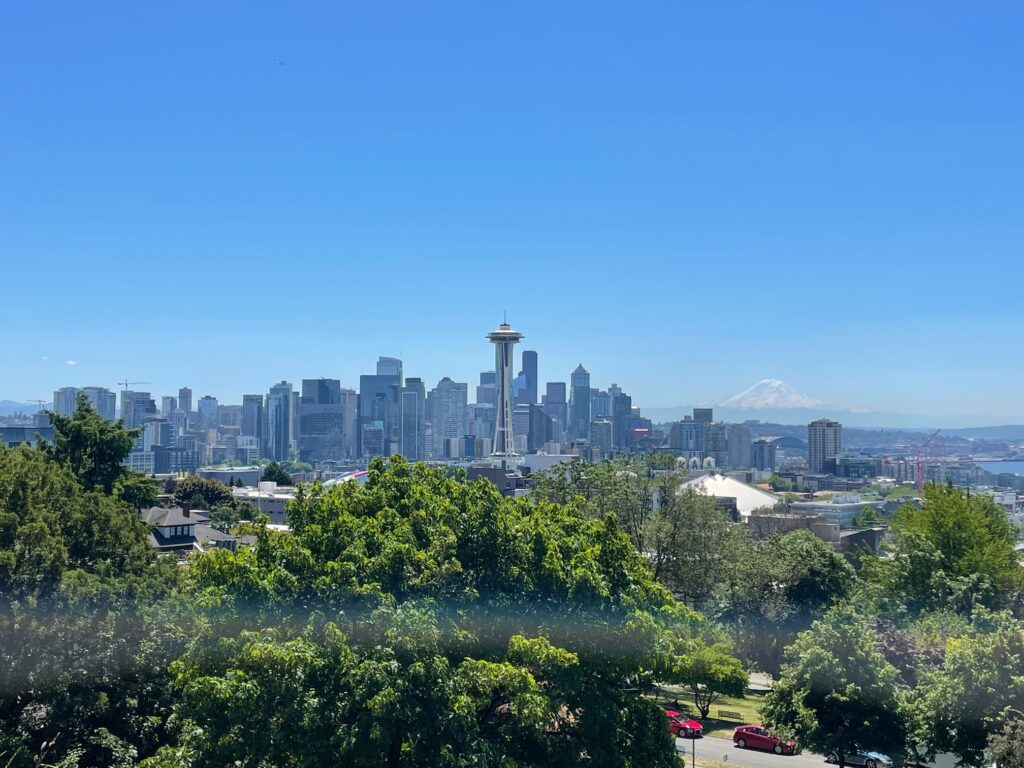 seattle skyline at Gas Works Park - free things to do in Seattle