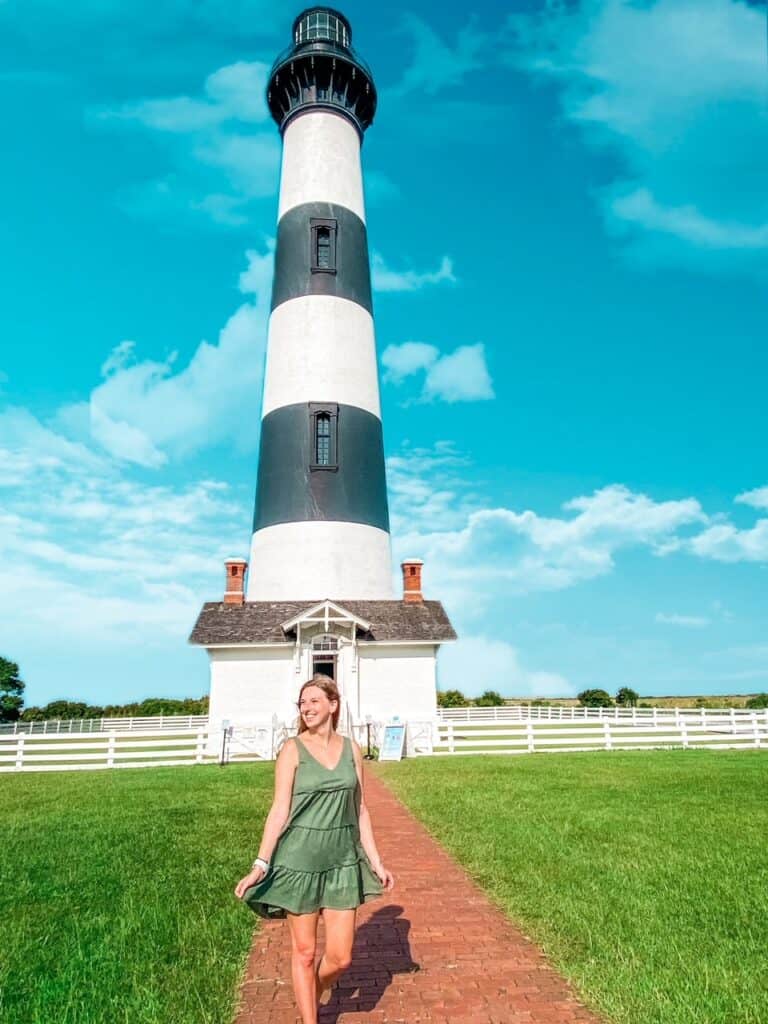 lighthouses are best things to do in the outer banks